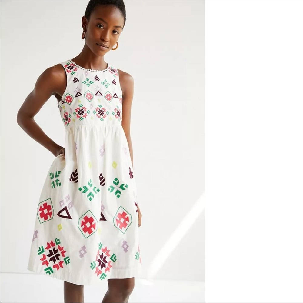 HP - 9/8/23 - Anthropologie Dolly Embroidered Sleeveless Dress - White - S - Picture 3 of 10